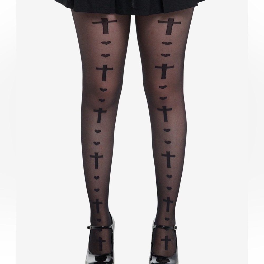 Black Cross & Heart Tights Hot Topic‎